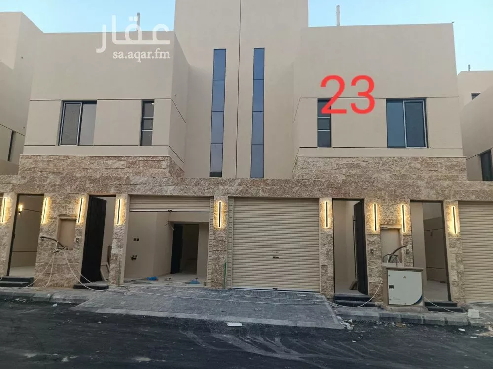 فيلا للبيع في شارع طريق , حي بدر, مدينة الرياض, منطقة الرياض 1 صورة