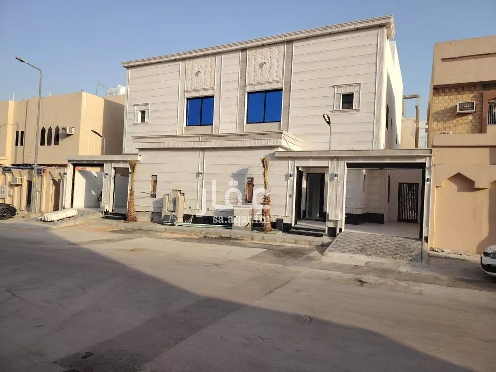 فيلا للبيع في شارع بيضاء نثيل, حي العريجاء الغربي, مدينة الرياض, منطقة الرياض 1 صورة