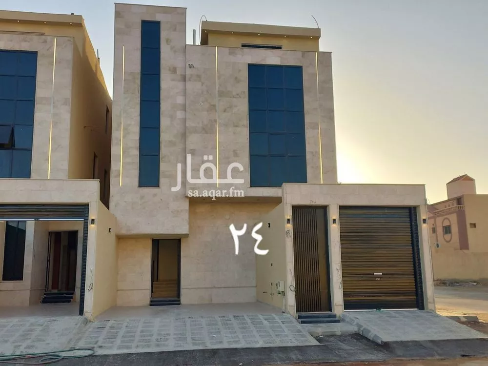 دور للبيع في شارع ابن أبي طاهر, حي طويق, مدينة الرياض, منطقة الرياض 1 صورة