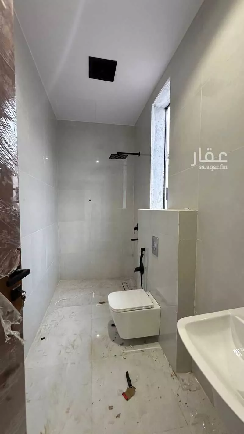 شقة للبيع في شارع شارع حمد بن خليفه, حي المعيزيلة, مدينة الرياض, منطقة الرياض 1 صورة