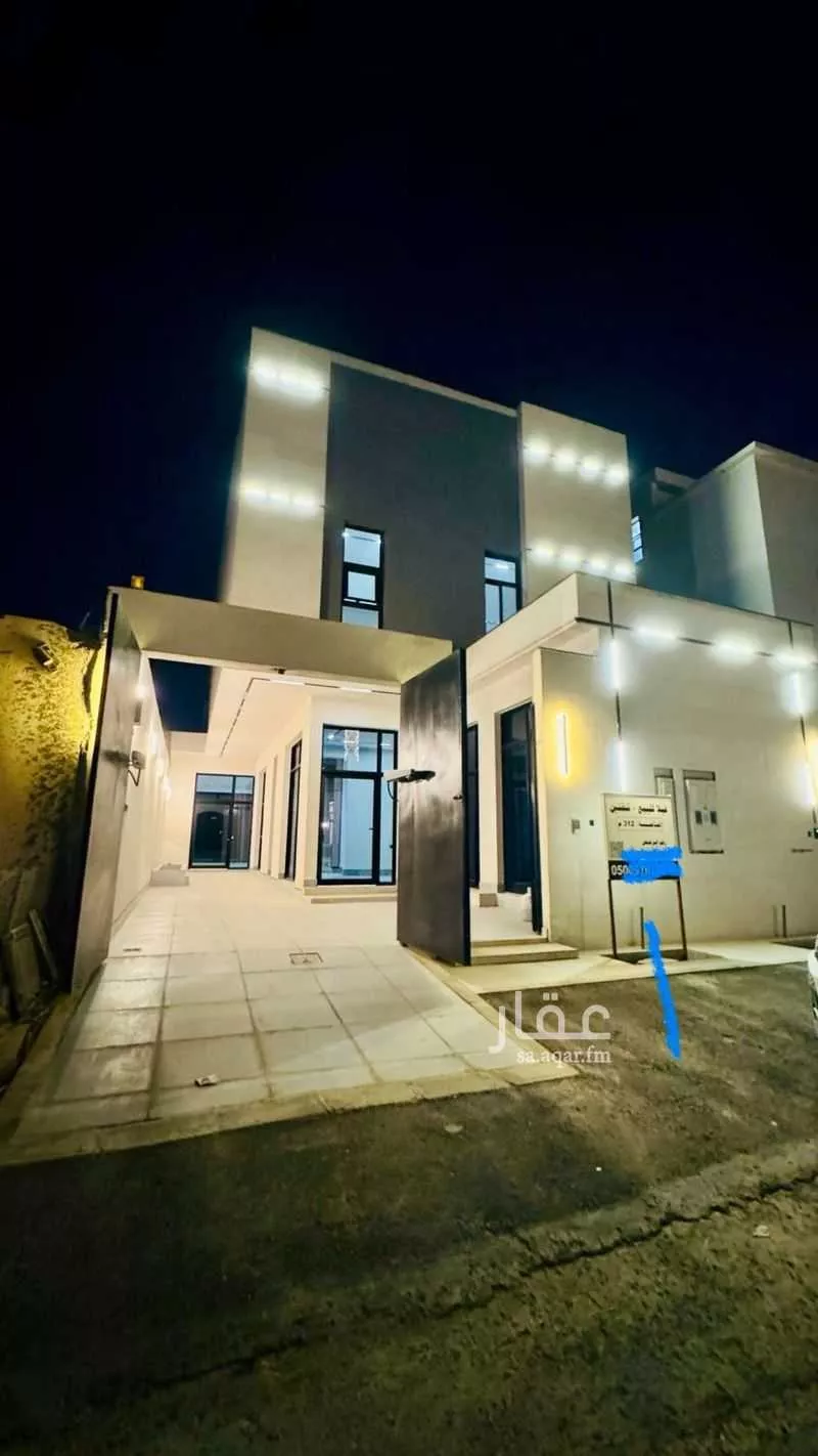 فيلا للبيع في شارع أبي الفتح بن العلامة العجيمي, حي البيان, مدينة الرياض, منطقة الرياض 1 صورة