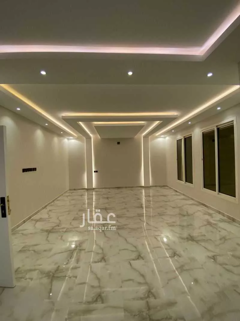 فيلا للبيع في شارع زينب بنت أبي سلمة, حي الرمال, مدينة الرياض, منطقة الرياض 1 صورة