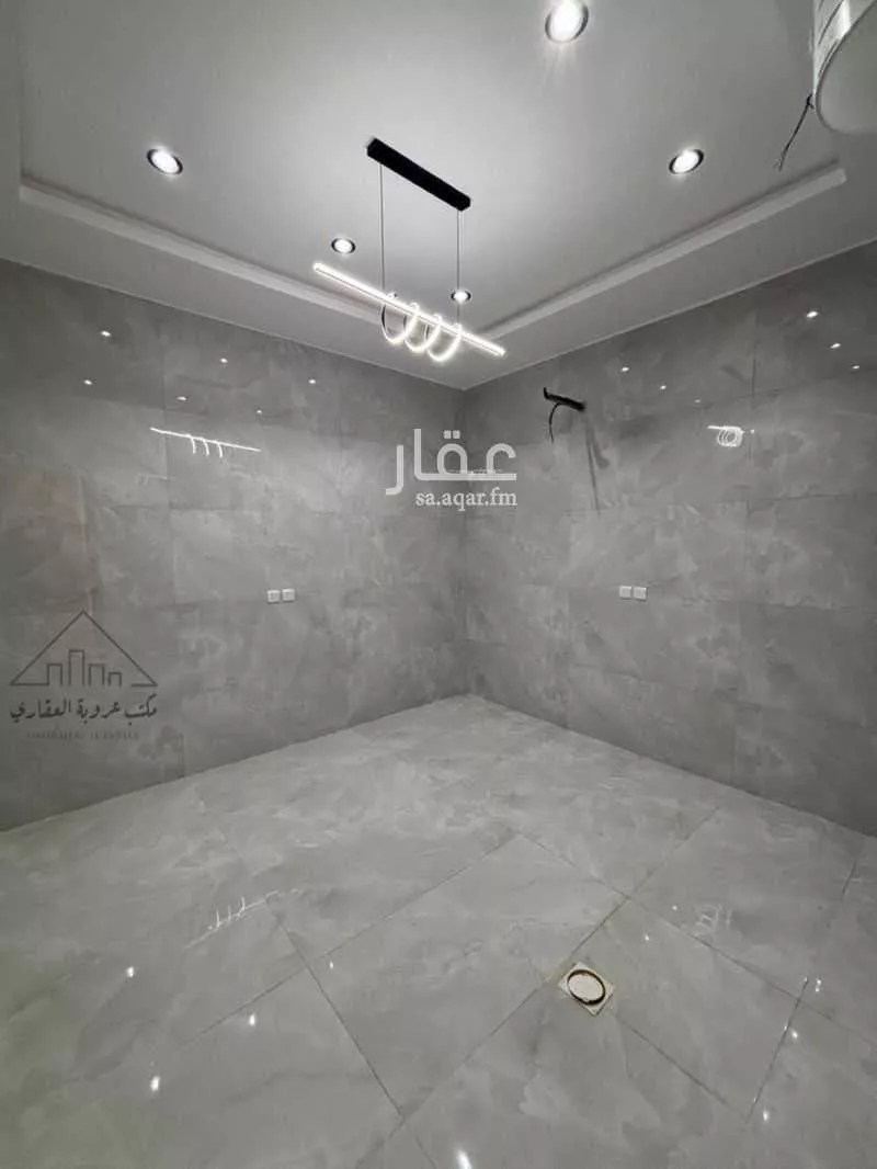 شقة للبيع في شارع الامام الديلمي, حي الشفاء, مدينة تبوك, منطقة تبوك 1 صورة