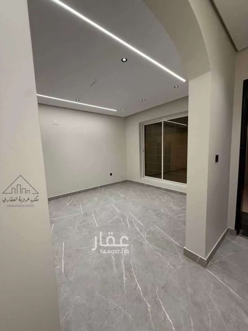 شقة للبيع في شارع الامام الديلمي, حي الشفاء, مدينة تبوك, منطقة تبوك 1 صورة