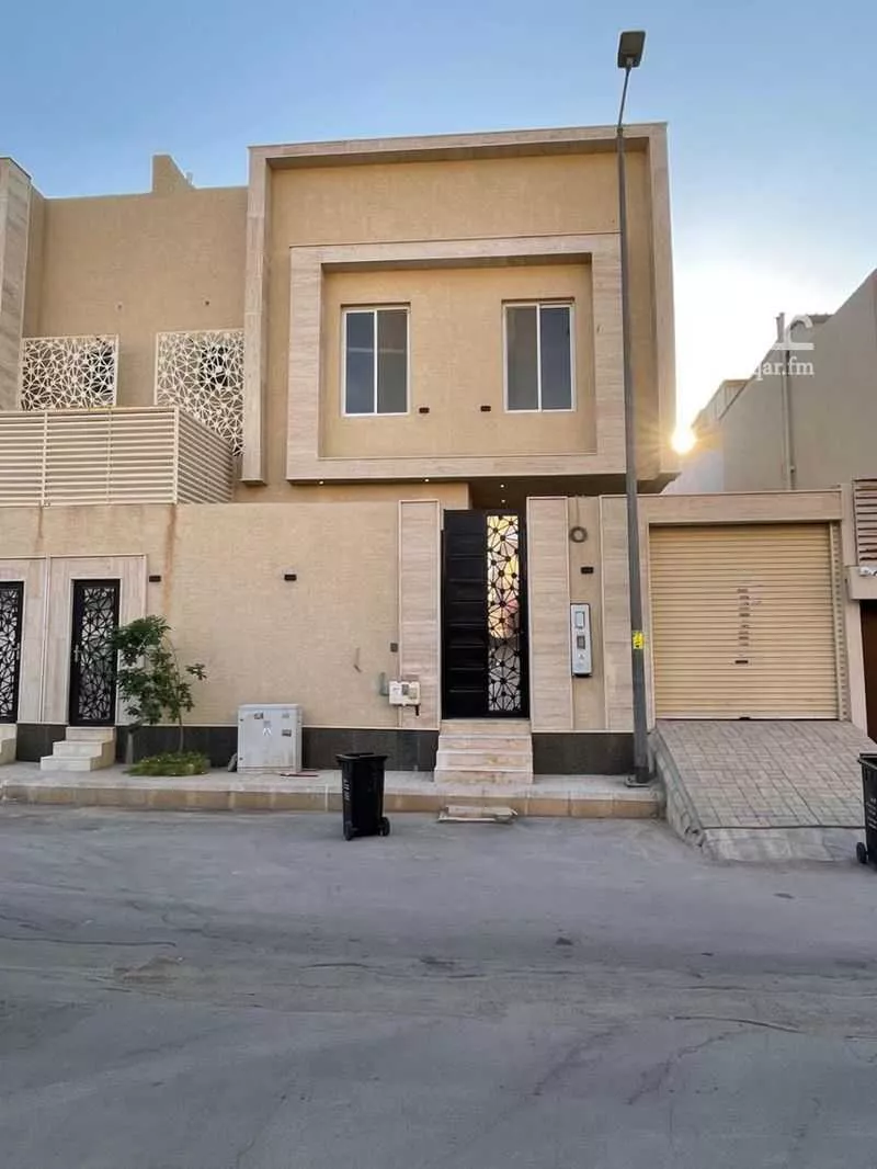 فيلا للإيجار في شارع قيس بن عبيد, حي الروضة, مدينة الرياض, منطقة الرياض 1 صورة