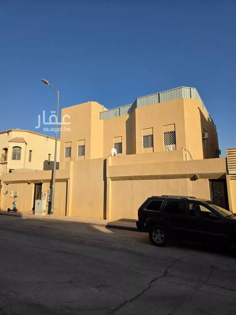 فيلا للبيع في شارع أبي المحاسن, حي السليمانية, مدينة الرياض, منطقة الرياض 1 صورة