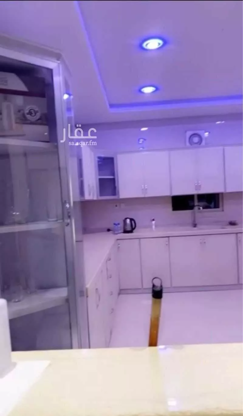 شقة للإيجار في شارع الشيخ حسين بن محمد بن عبد الوهاب ، حي مريخ ، جدة ، جدة 1 صورة