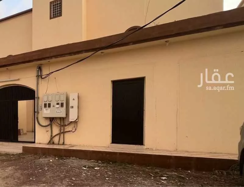 مستودع للإيجار في شارع عبدالله بن عمر, حي النزهة, مدينة ابو عريش - ابو عريش, منطقة جازان 1 صورة