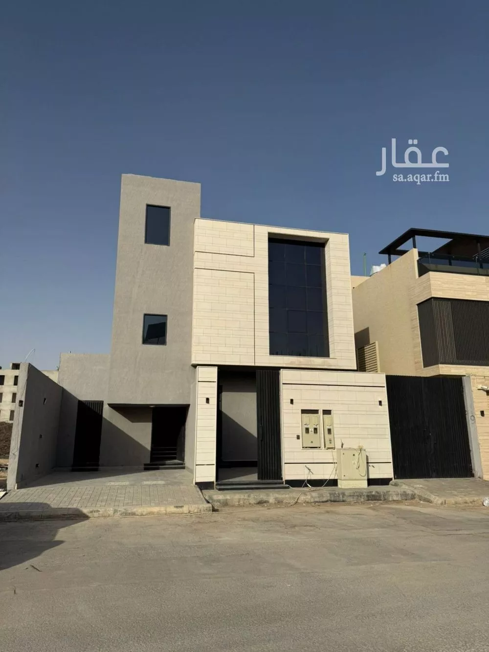 دور للبيع في شارع أبي القاسم بن خضير, حي العارض, مدينة الرياض, منطقة الرياض 1 صورة