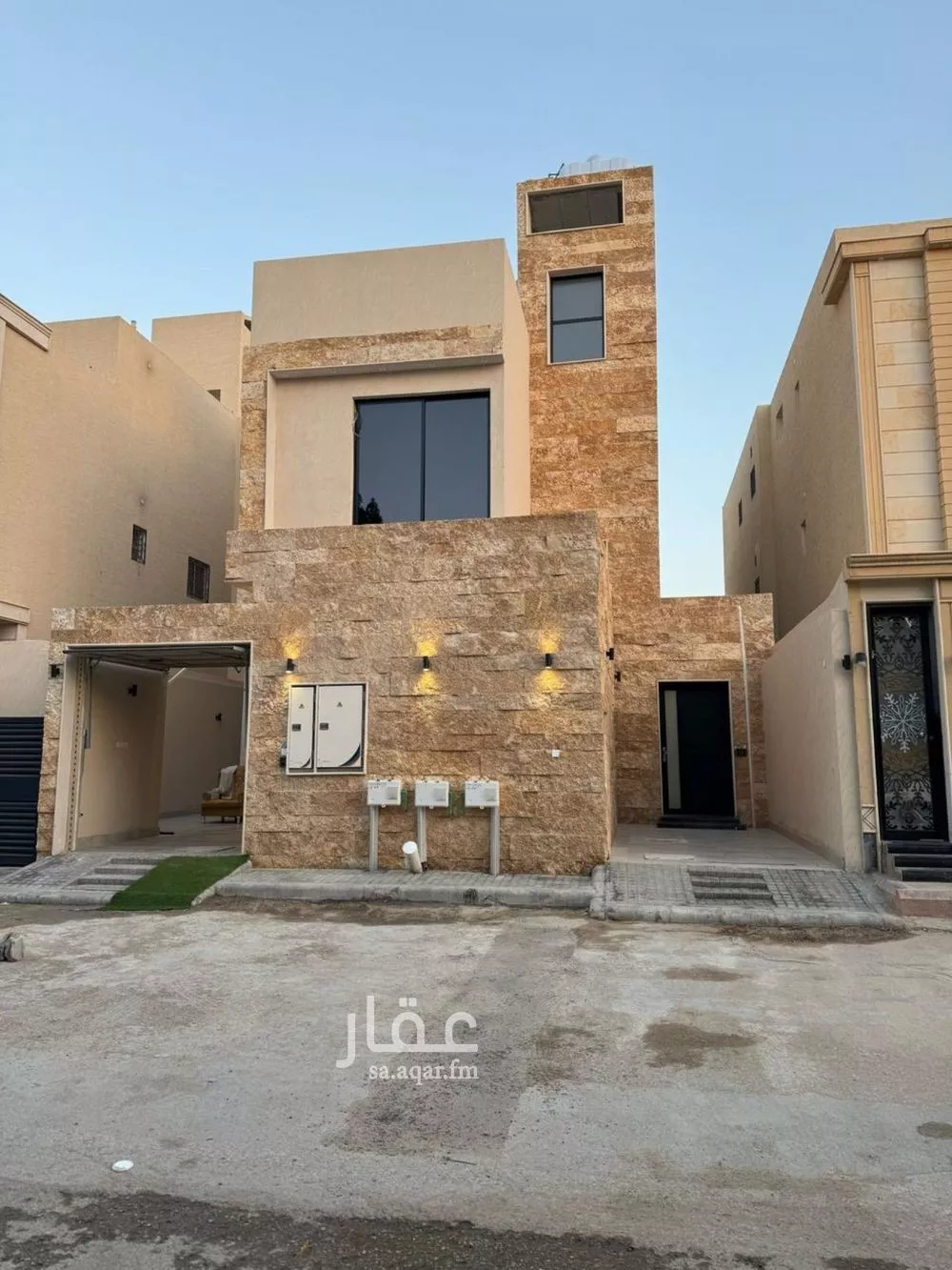 دور للبيع في شارع أبي القاسم بن خضير, حي العارض, مدينة الرياض, منطقة الرياض 1 صورة
