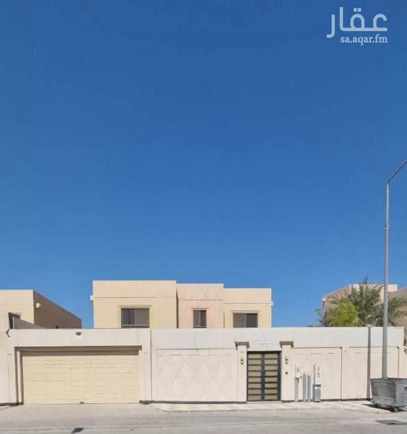فيلا للبيع في شارع شارع الفل 3, مدينة مدينه الجبيل الصناعيه, المنطقة الشرقية 1 صورة