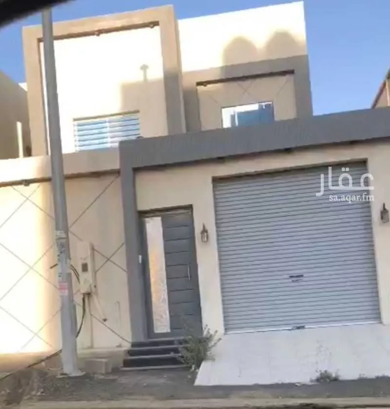 فيلا للبيع في شارع عبدالحفيظ الكردي, حي التضامن, مدينة خميس مشيط, منطقة عسير 1 صورة