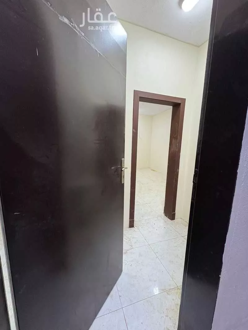 عمارة للإيجار في شارع البيطار, حي غبيرا, مدينة الرياض, منطقة الرياض 1 صورة