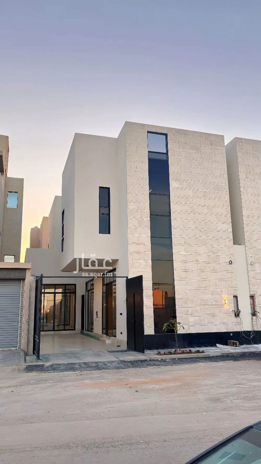 فيلا للبيع في شارع إبراهيم بن محمد الزمزمي, حي المهدية, مدينة الرياض, منطقة الرياض 1 صورة