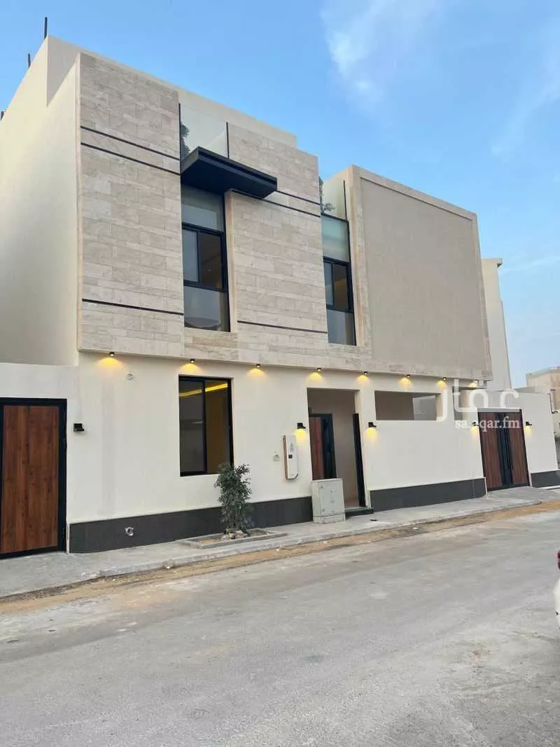 فيلا للبيع في شارع محمد بن عبدالرحمن ريس, حي المهدية, مدينة الرياض, منطقة الرياض 1 صورة