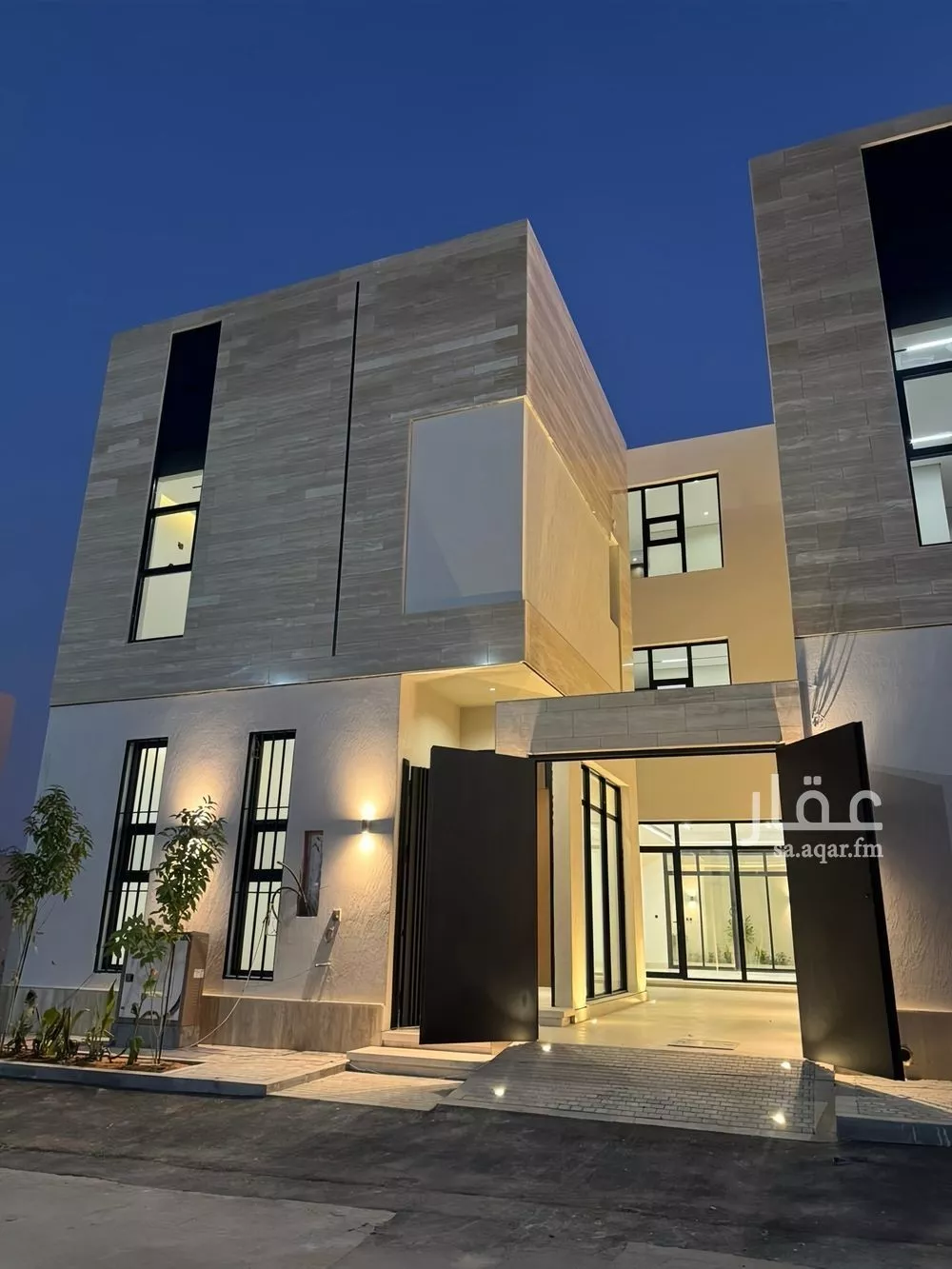 فيلا للبيع في شارع إبراهيم بن محمد الزمزمي, حي المهدية, مدينة الرياض, منطقة الرياض 1 صورة
