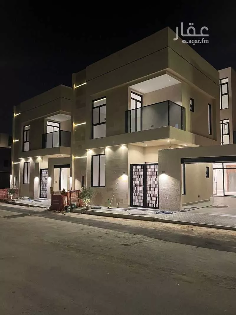 فيلا للبيع في شارع محمد بن عبدالرحمن ريس, حي المهدية, مدينة الرياض, منطقة الرياض 1 صورة