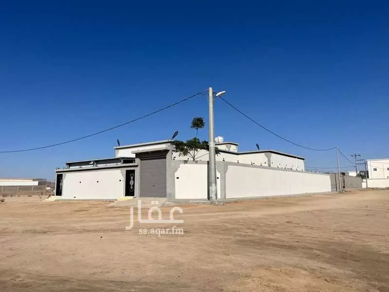 فيلا للبيع في طريق العرين / طريب ، حي الملك فهد ، طريب ، طريب 1 صورة