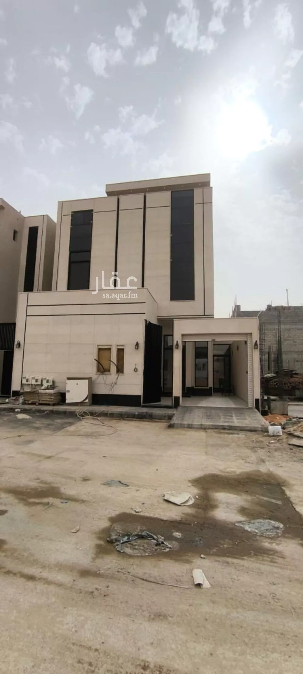 دور للبيع في شارع الصرح, حي المعيزيلة, مدينة الرياض, منطقة الرياض 1 صورة