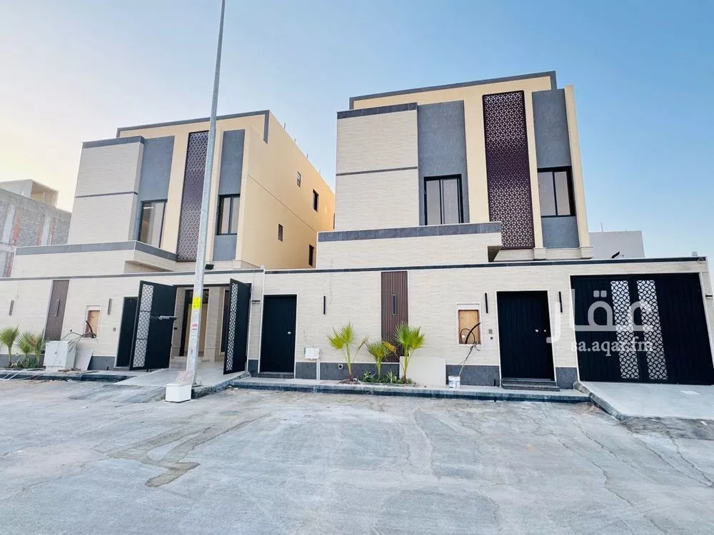 فيلا للبيع في شارع عبدالقدوس الانصاري, حي الرمال, مدينة الرياض, منطقة الرياض 1 صورة