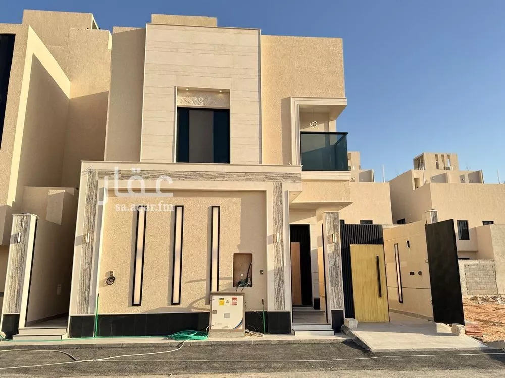 فيلا للبيع في شارع ابي الحسن على, حي الرمال, مدينة الرياض, منطقة الرياض 1 صورة
