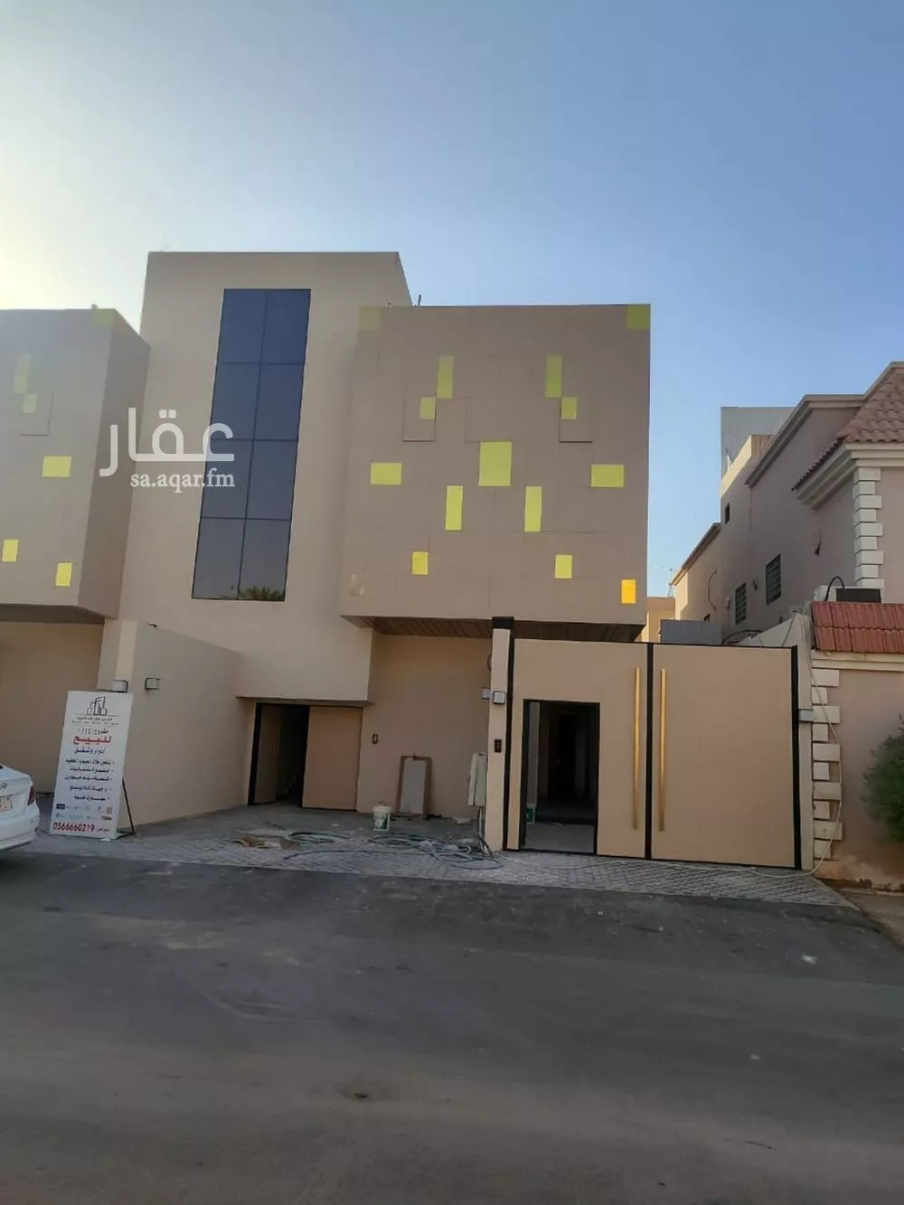 دور للبيع في شارع عبدالباقي الحرضي, حي السويدي الغربي, مدينة الرياض, منطقة الرياض 1 صورة