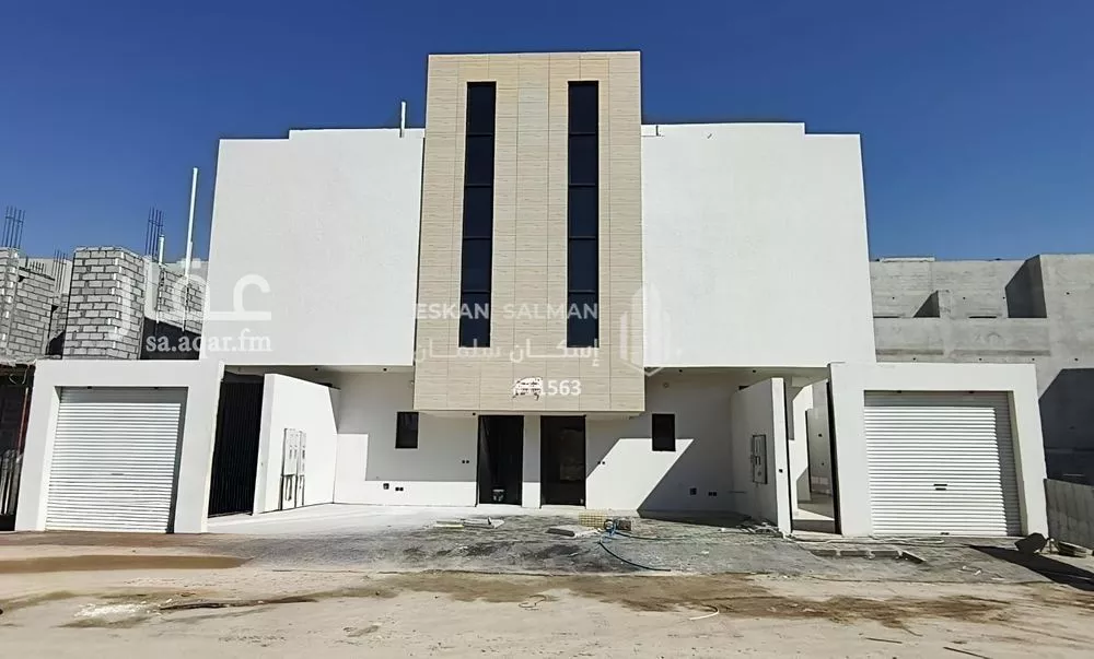 دور للبيع في شارع السرور, حي الرمال, مدينة الرياض, منطقة الرياض 1 صورة
