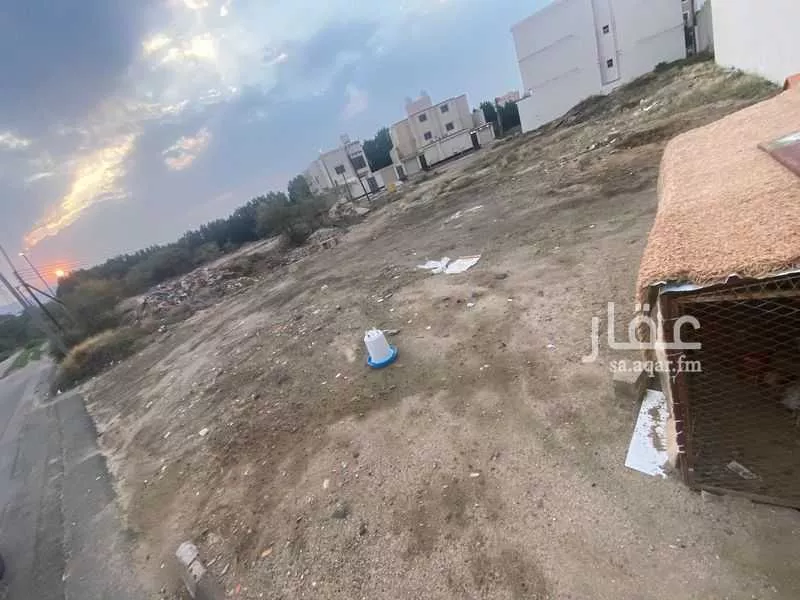 أرض للإيجار في شارع ابي عبدالله الاوسي ، إيتارة ، خميس مشيط 1 صورة