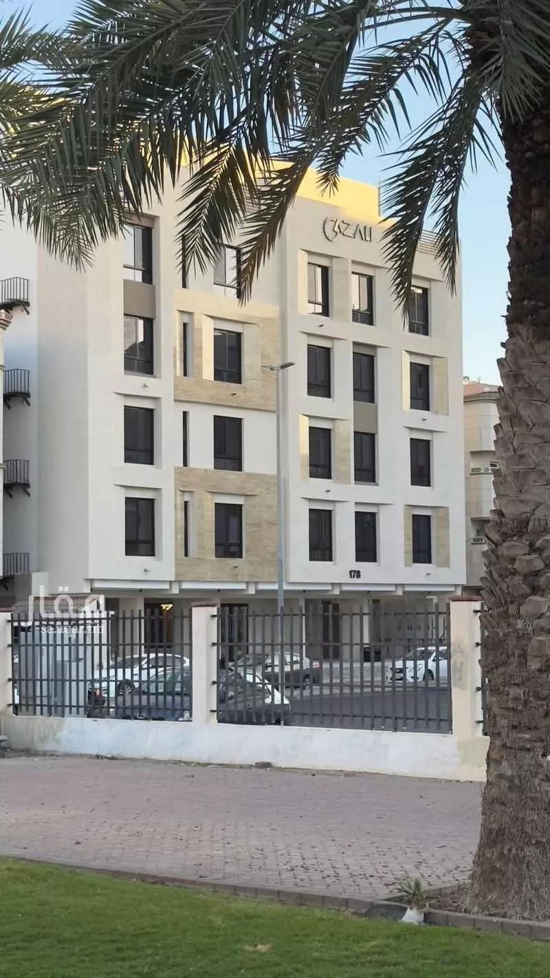 شقة للبيع في شارع الاعشي المازني, حي الصفاء, مدينة جدة, منطقة مكة المكرمة 1 صورة