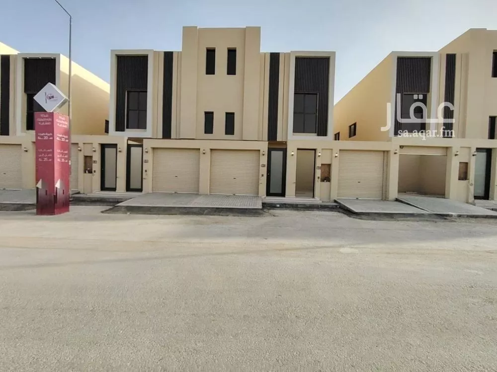 دور للبيع في شارع عبدالله بن أبي البركات, حي عكاظ, مدينة الرياض, منطقة الرياض 1 صورة