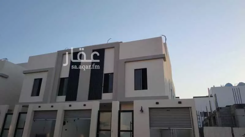 فيلا للبيع في شارع الطاهري, حي الراكة الجنوبية, مدينة الخبر, المنطقة الشرقية 1 صورة