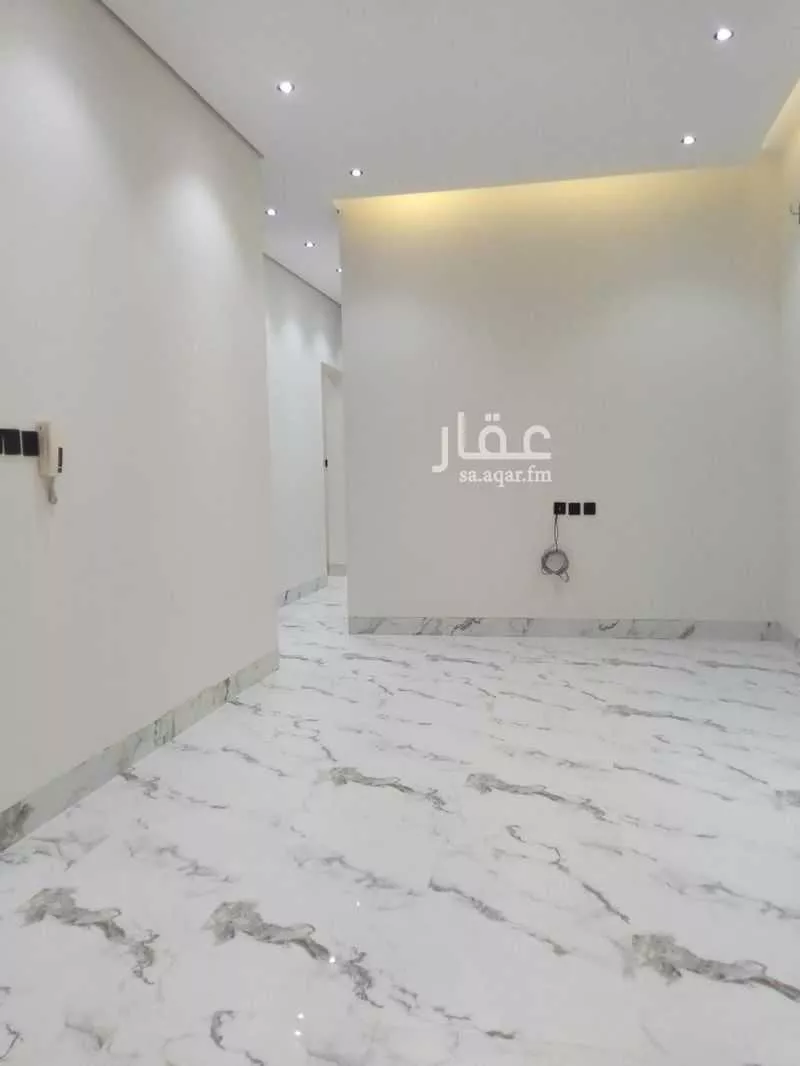 دور للبيع في شارع علي, حي الجنادرية, مدينة الرياض, منطقة الرياض 1 صورة