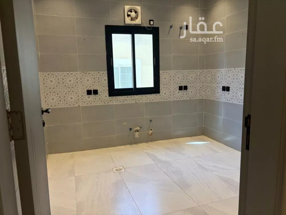 شقة للإيجار في شارع خلف الأزدي, حي الزمرد, مدينة جدة, منطقة مكة المكرمة 1 صورة