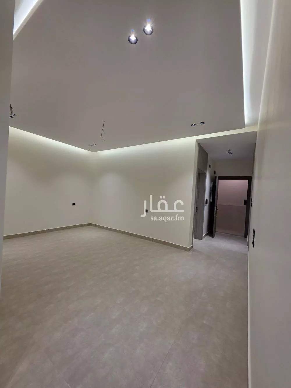 شقة للبيع في شارع العكرش, حي النزهة, مدينة جدة, منطقة مكة المكرمة 1 صورة