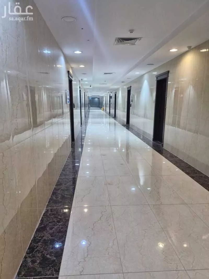 مكتب تجاري للإيجار في شارع انس بن مالك, حي الياسمين, مدينة الرياض, منطقة الرياض 1 صورة