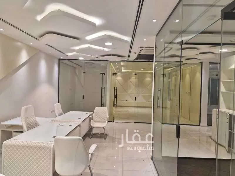 مكتب تجاري للإيجار في شارع انس بن مالك, حي الياسمين, مدينة الرياض, منطقة الرياض 1 صورة