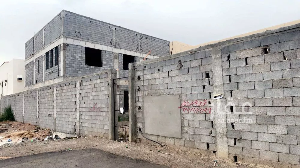 فيلا للبيع في شارع يزيد الرشك الضبعي, حي المدينة الصناعية, مدينة المدينه المنوره, منطقة المدينة المنورة 1 صورة