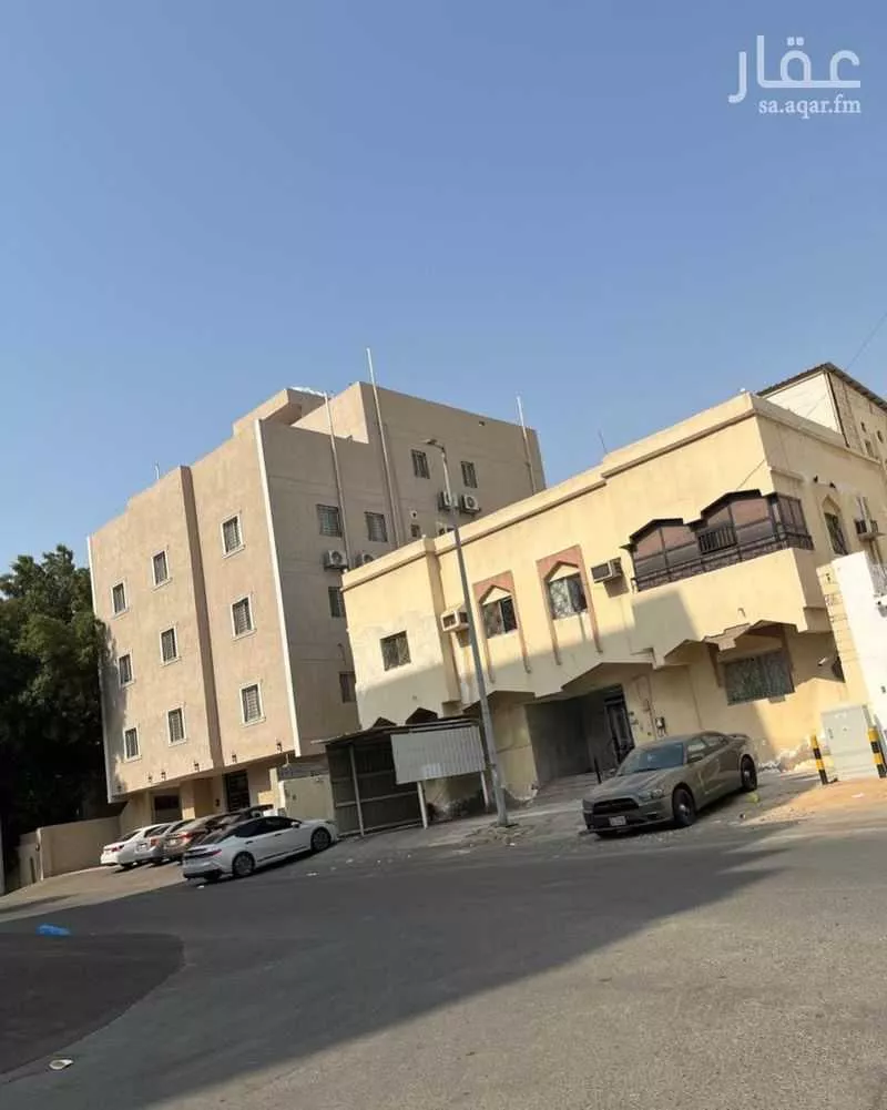 عمارة للبيع في شارع عرفجه بن أسعد, حي الصفاء, مدينة جدة, منطقة مكة المكرمة 1 صورة