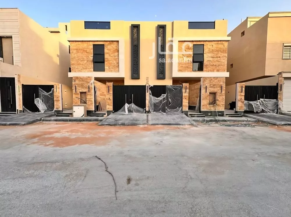 دور للبيع في شارع عثمان المقاتلي, حي العارض, مدينة الرياض, منطقة الرياض 1 صورة