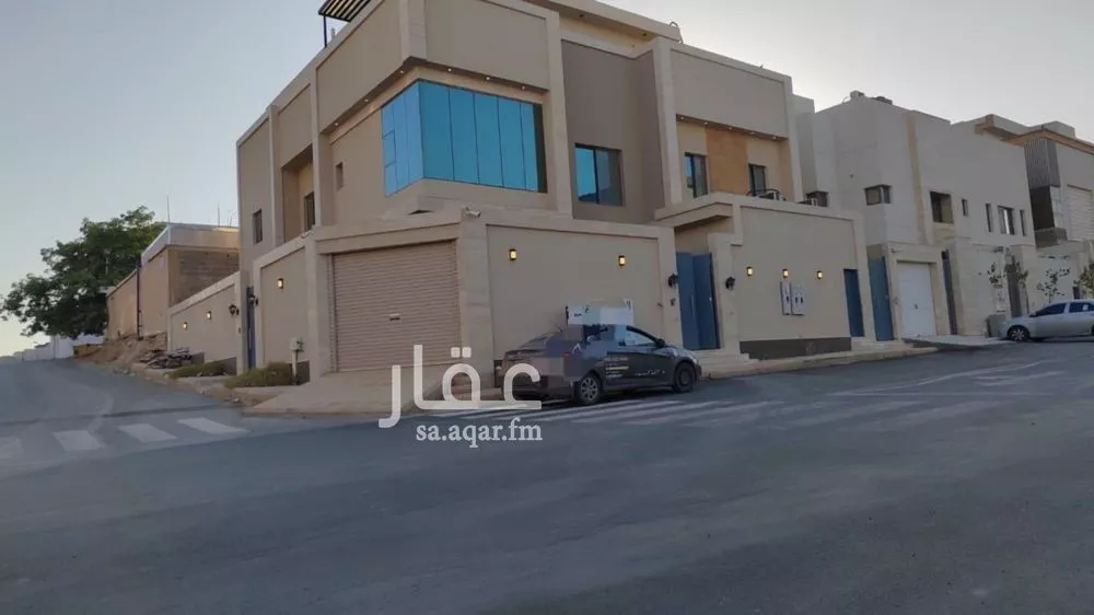 فيلا للبيع في شارع شهاب الدين النويري, حي القيروان, مدينة الرياض, منطقة الرياض 1 صورة