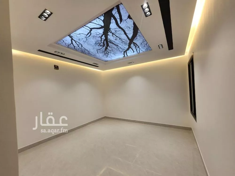 فيلا للبيع في شارع حرمله بن المنذر الكندي, حي بدر, مدينة الرياض, منطقة الرياض 1 صورة