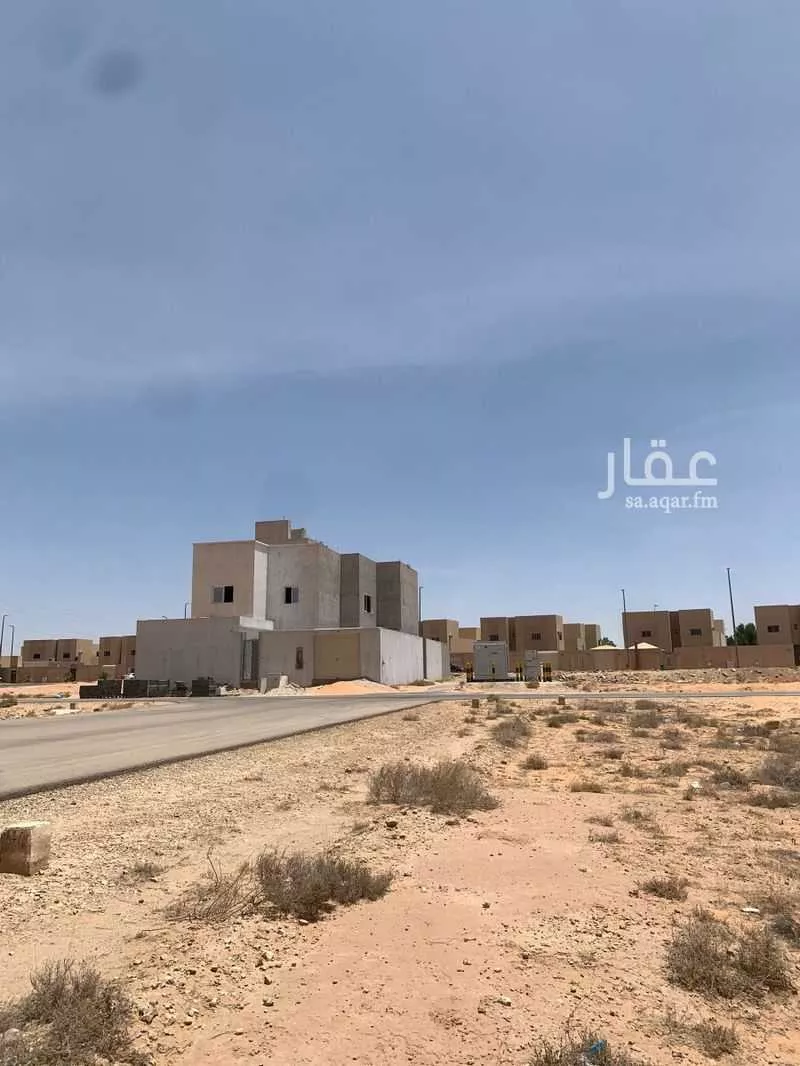 أرض للبيع في شارع شمال شرق , حي الشفق, مدينة بريده, منطقة القصيم 1 صورة
