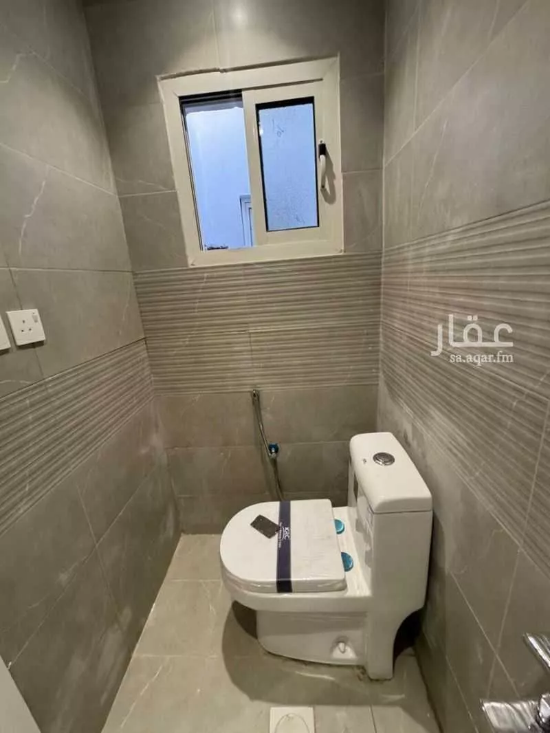 عمارة للبيع في شارع ابن كريز, حي غبيرا, مدينة الرياض, منطقة الرياض 1 صورة
