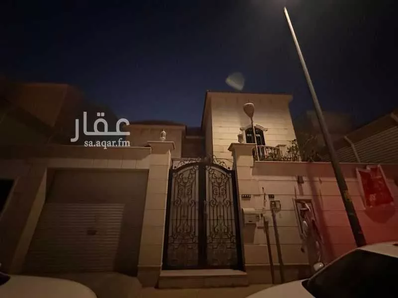 فيلا للإيجار في شارع البحترية ، حي الرحمانية ، الرياض ، منطقة الرياض 1 صورة