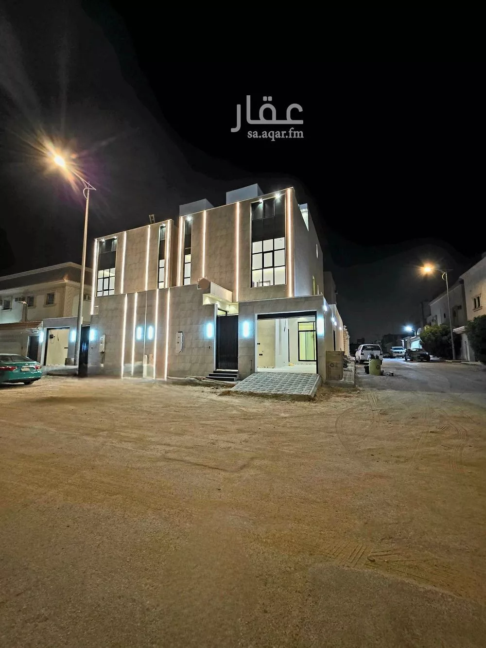 فيلا للبيع في شارع أحمد بن عمر اليمني, حي طويق, مدينة الرياض, منطقة الرياض 1 صورة