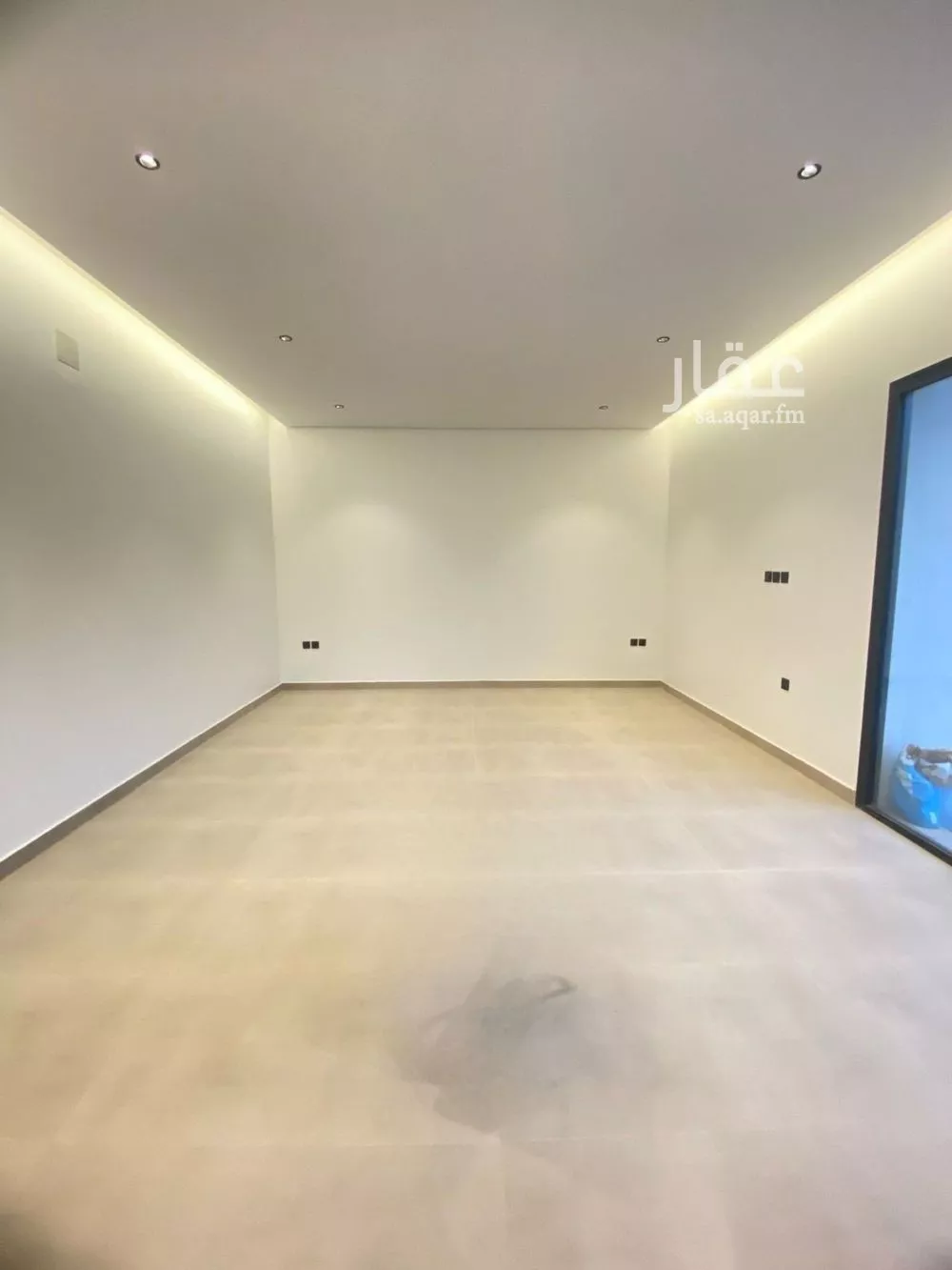 دور للبيع في شارع المطرفي, حي الحزم, مدينة الرياض, منطقة الرياض 1 صورة