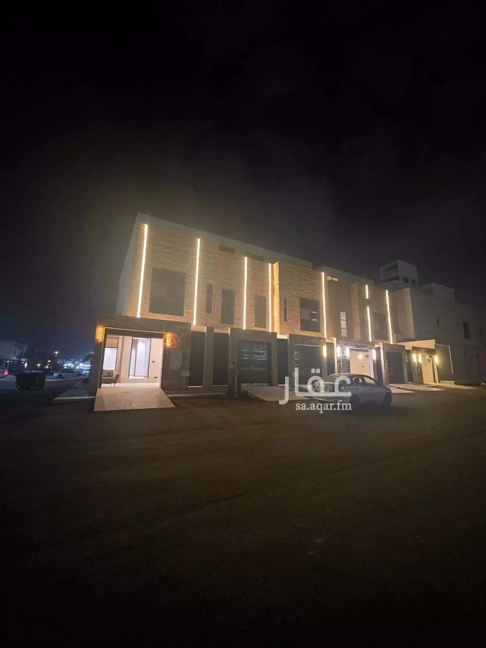 فيلا للبيع في شارع محمد بن أحمد الأسدي, حي طويق, مدينة الرياض, منطقة الرياض 1 صورة