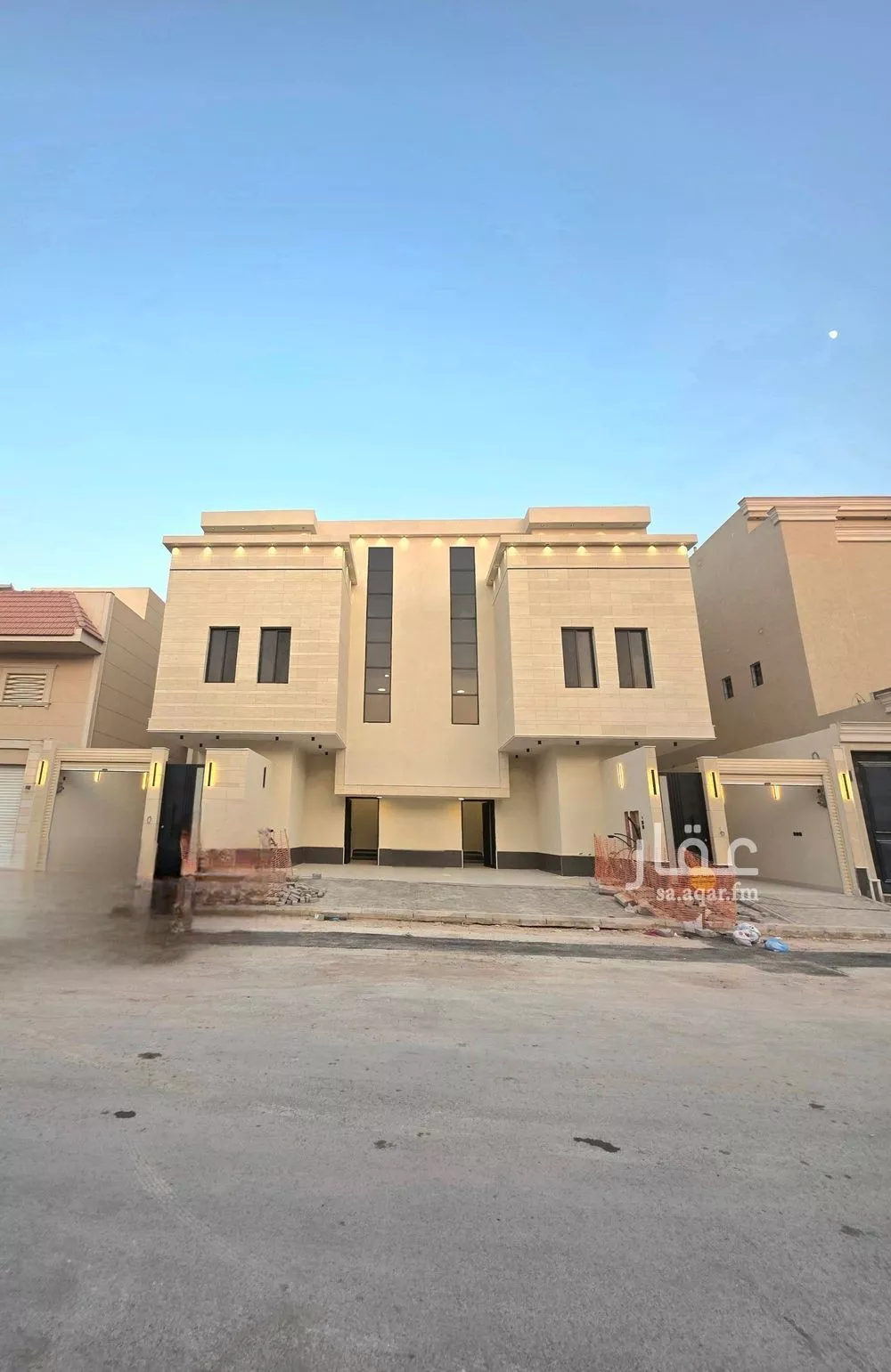 دور للبيع في شارع عبدالرحمن الأفريقي, حي العوالي, مدينة الرياض, منطقة الرياض 1 صورة