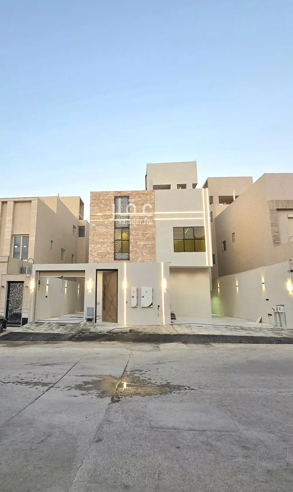 دور للبيع في شارع المحامل, حي الحزم, مدينة الرياض, منطقة الرياض 1 صورة