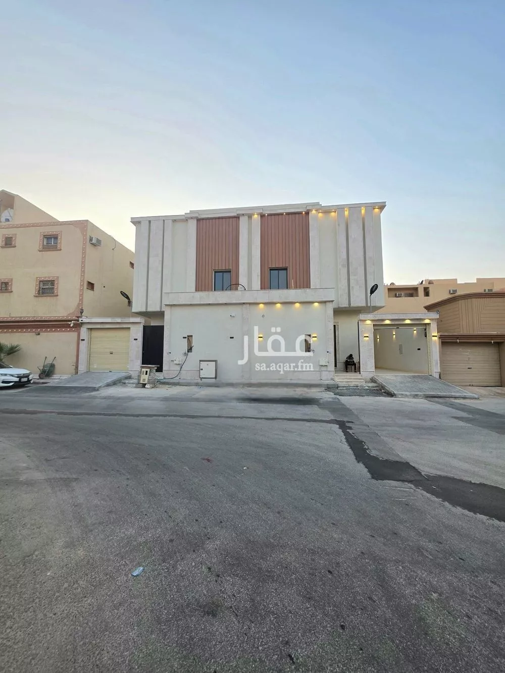 فيلا للبيع في شارع الجوابره, حي طويق, مدينة الرياض, منطقة الرياض 1 صورة